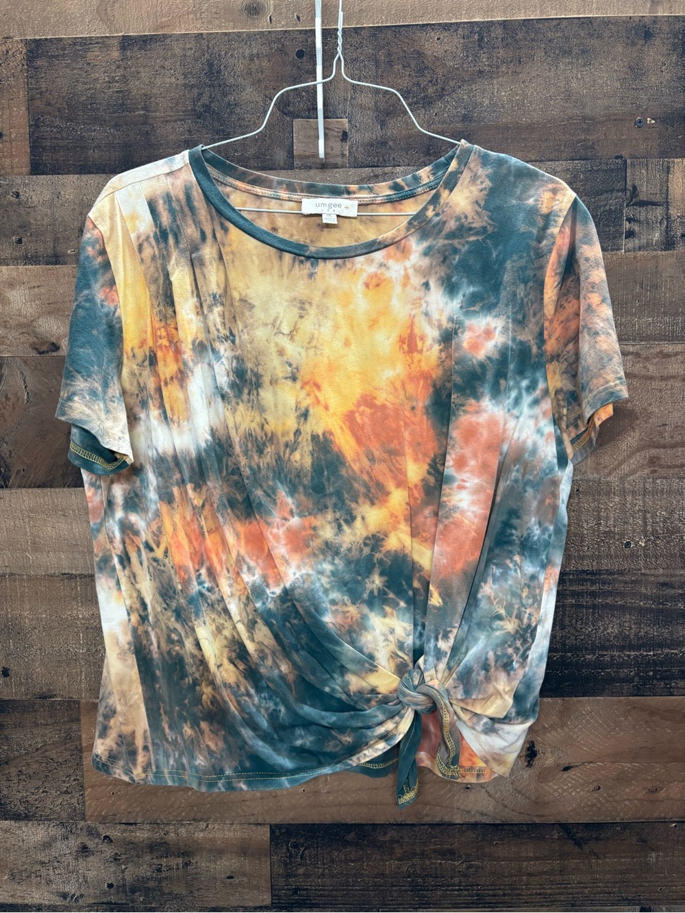 Umgee Short Sleeve Tie T-Shirt Women’s 1XL Excellent Condition